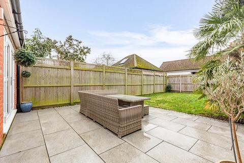 49 Rectory Lane, Byfleet, West Byfleet, KT14 7LR