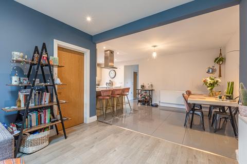49 Rectory Lane, Byfleet, West Byfleet, KT14 7LR