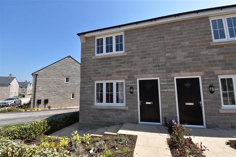 2 bedroom semi-detached house to rent, Cairn Drive, Buxton