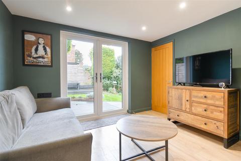 2 Downs View, Burham, Rochester, ME1 3RR
