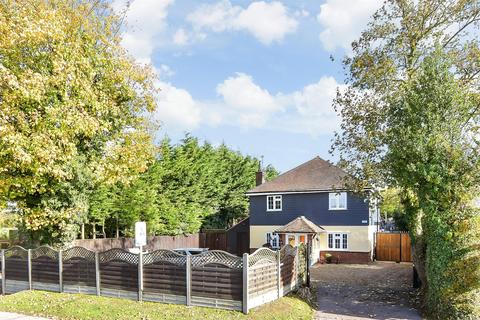 4 bedroom detached house for sale, Wrotham Road, Meopham Green, Meopham, Kent