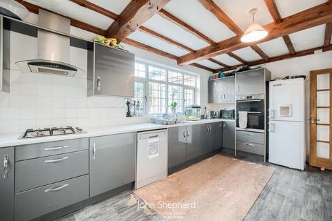 111 Coleshill Road, Marston Green, Birmingham, B37 7HT