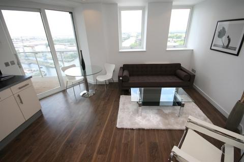 1 bedroom apartment to rent, Blue, Salford Quays M50