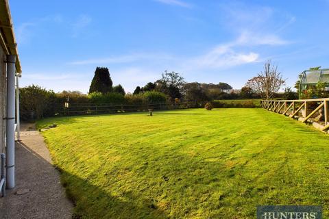 3 bedroom detached bungalow for sale, Wentworth Way, Hunmanby, Filey