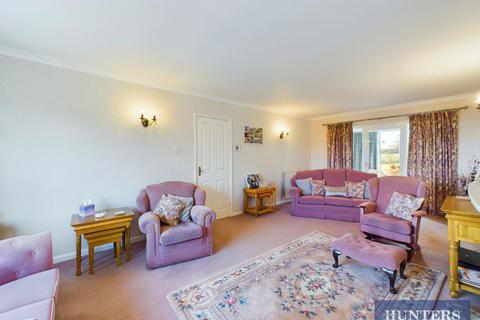 3 bedroom detached bungalow for sale, Wentworth Way, Hunmanby, Filey