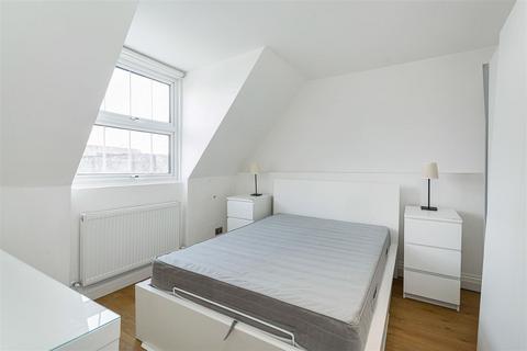 1 bedroom flat to rent, Seven Sisters Road, Finsbury Park