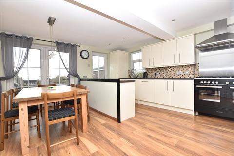 3 bedroom detached house for sale, Cherry Tree Walk, East Ardsley, Wakefield, West Yorkshire