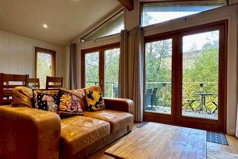 undefined, Two Bed Magical Streamside Lodge  Stonerush Lakes, Looe PL13