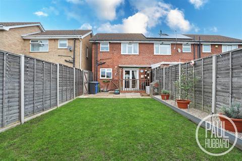 3 bedroom house for sale, Crowhurst Close, Carlton Colville, NR33