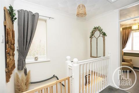 31 Crowhurst Close, Carlton Colville, Lowestoft, NR33 8SB