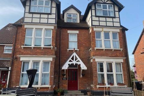 1 bedroom apartment to rent, St Andrews Road