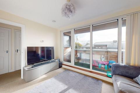 2 bedroom flat for sale, Endeavour Court, Plymouth, PL1