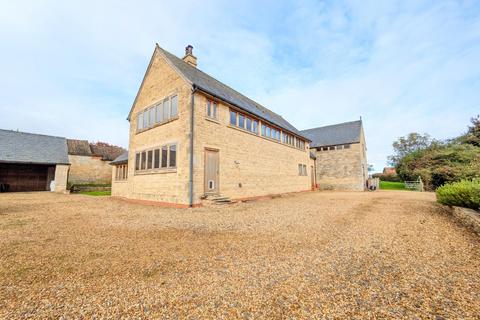 4 bedroom detached house to rent, Park Lane, Skillington, NG33