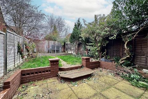 34 Braemar Crescent, Northampton, NN4 0FG