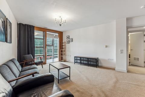 1 bedroom flat to rent, Falcon Wharf, 34 Lombard Road, London