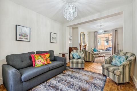 4 bedroom terraced house for sale, Kensington Court Place, London