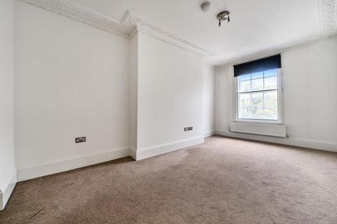 1 bedroom flat for sale, Aylesbury,  Buckinghamshire,  HP20