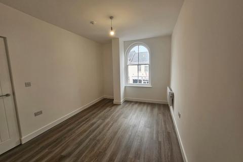 1 bedroom flat to rent, Globe Court, Stone, ST15