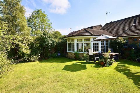 2 bedroom detached bungalow for sale, Tilsworth Road, Stanbridge, LU7 9HY