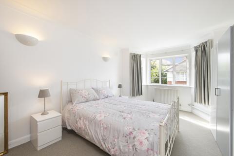 2 bedroom flat to rent, St. Leonards Court, St. Leonards Road, East Sheen