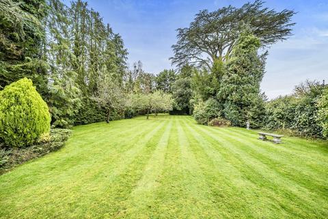 5 bedroom detached house for sale, Rookery Hill, Ashtead KT21