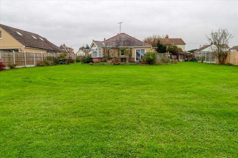 2 bedroom bungalow for sale, Great Clacton CO15