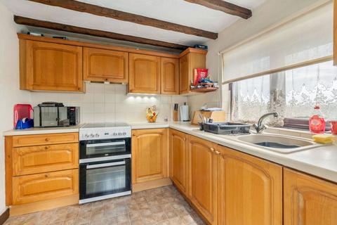 2 bedroom end of terrace house for sale, Burlawn, Wadebridge PL27