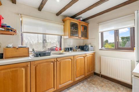 2 bedroom end of terrace house for sale, Burlawn, Wadebridge PL27