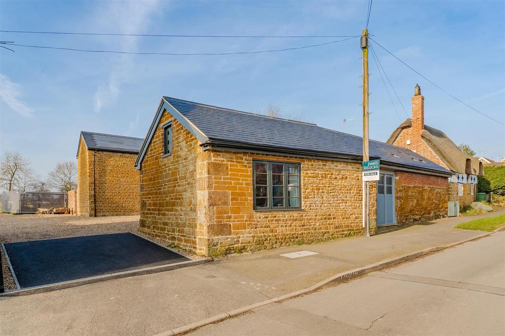 The Barns, Great Easton