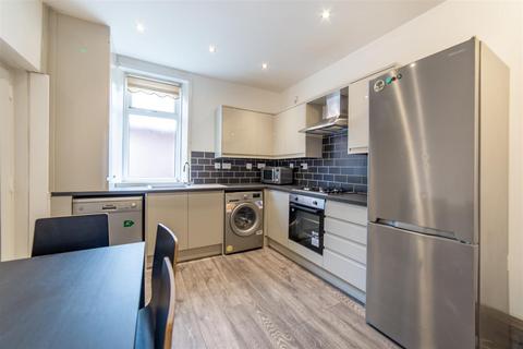 4 bedroom terraced house to rent, £95pppw - Heaton Park Road, Heaton, NE6