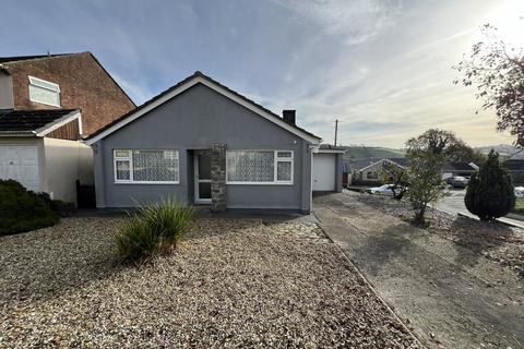 3 bedroom detached bungalow to rent, Glantowy, Carmarthen, Carmarthenshire