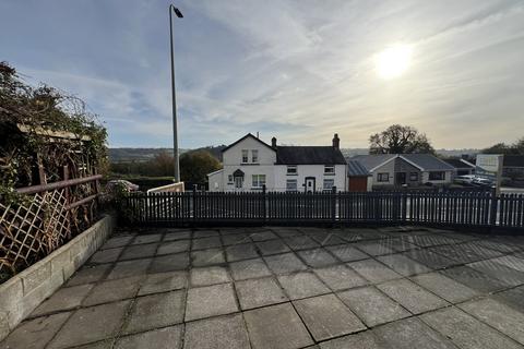 3 bedroom detached bungalow to rent, Glantowy, Carmarthen, Carmarthenshire