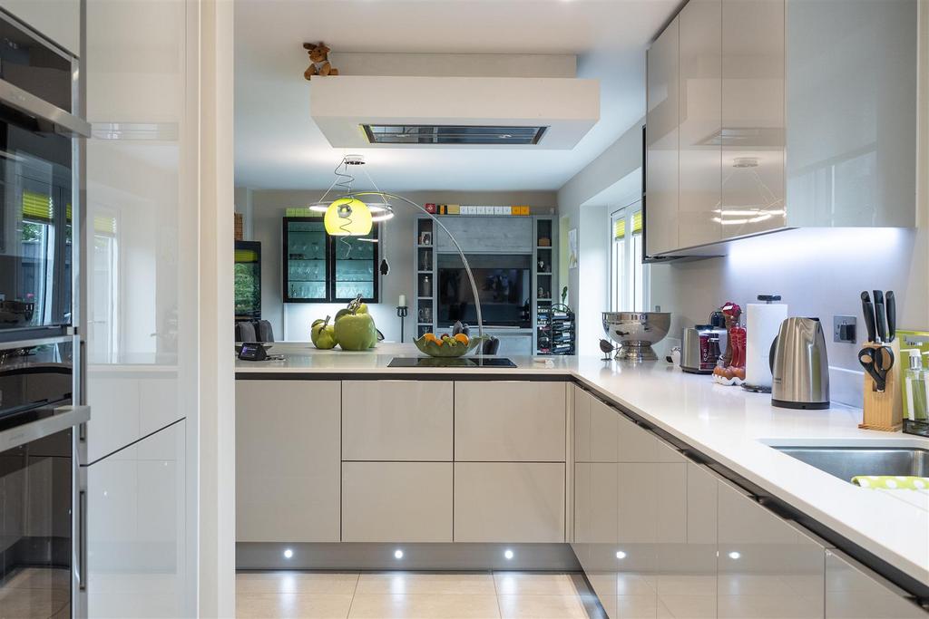 5 Hewitt Rd-40.jpg