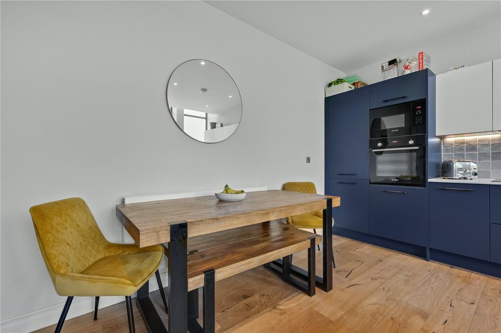 Kitchen/Reception
