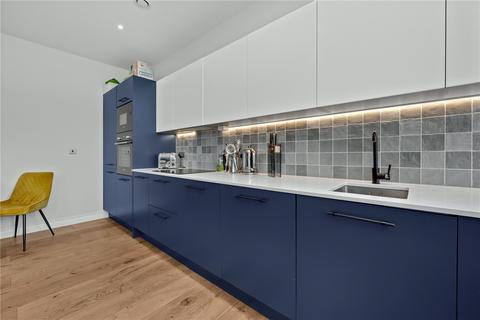 2 bedroom apartment for sale, Littleworth Road, Esher, Surrey, KT10