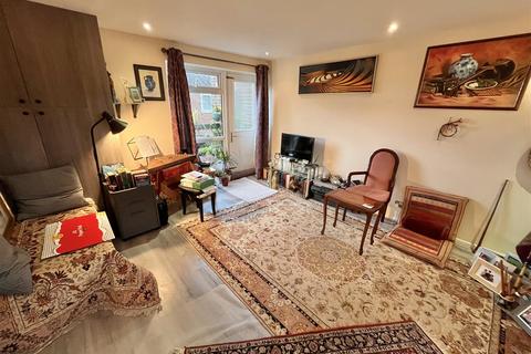 1 bedroom maisonette for sale, Blackden Walk, Wilmslow