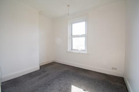 2 bedroom flat for sale, Ensbury Park Road, Bournemouth, Dorset