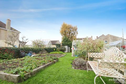 3 bedroom end of terrace house for sale, High Street, Cricklade, SN6