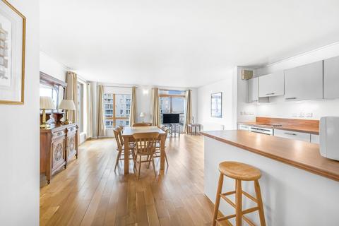 2 bedroom flat to rent, Maurer Court, John Harrison Way, London