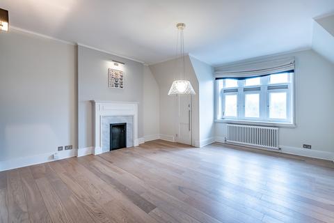 3 bedroom flat to rent, Bank House, Kensington Road, London