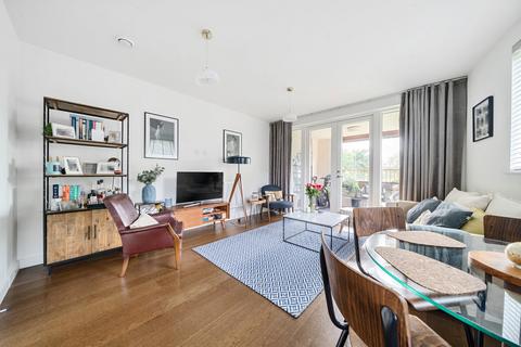 1 bedroom apartment for sale, Kenneth Way, London