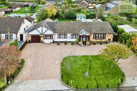 4 bedroom detached bungalow for sale, Vera Road, Downham, Billericay