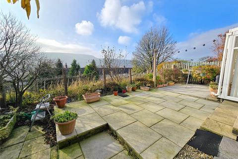 2 bedroom end of terrace house for sale, Dark Lane, Rawtenstall, Rossendale, BB4