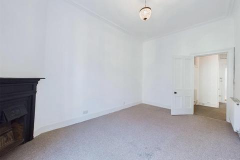 2 bedroom flat to rent, Bruntsfield Place, Bruntsfield, Edinburgh, EH10