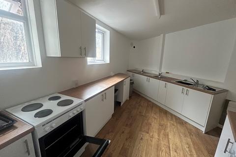 Property to rent, Holdenhurst Road, Bournemouth, BH8