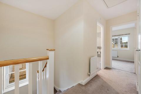72 Bletchley Road, Horsforth, Leeds, LS18 4FG