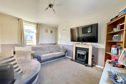 3 bedroom semi-detached house for sale, Smith Avenue, Bradford BD6