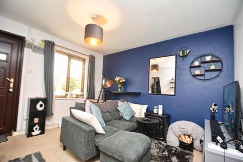 39 Fakenham Drive, Hereford, HR4 9UG