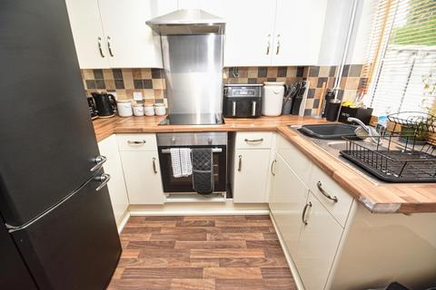 39 Fakenham Drive, Hereford, HR4 9UG