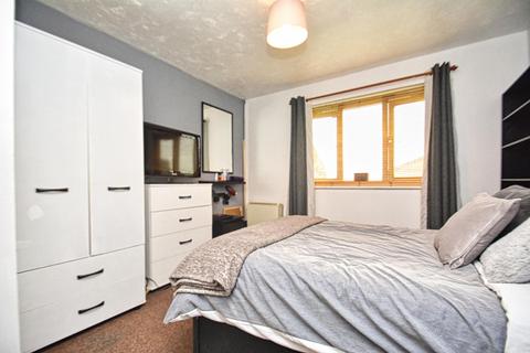 39 Fakenham Drive, Hereford, HR4 9UG